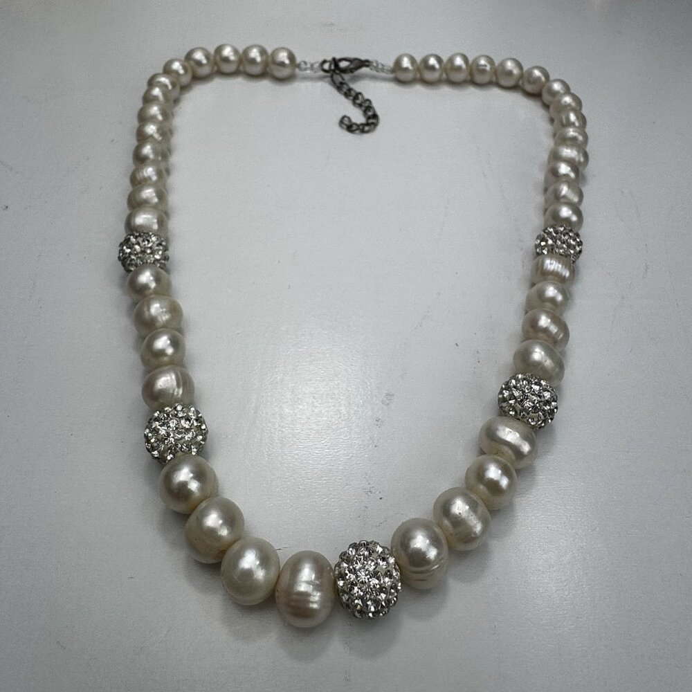 Freshwater Pearl Necklace With Sparkling Pave Crystal Beads Elegant Adjustable - Picture 9 of 9